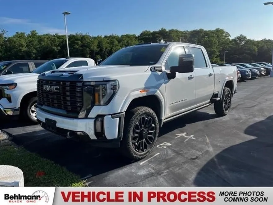 2024 Gmc Sierra 3500 HD Denali Ultimate photo 1