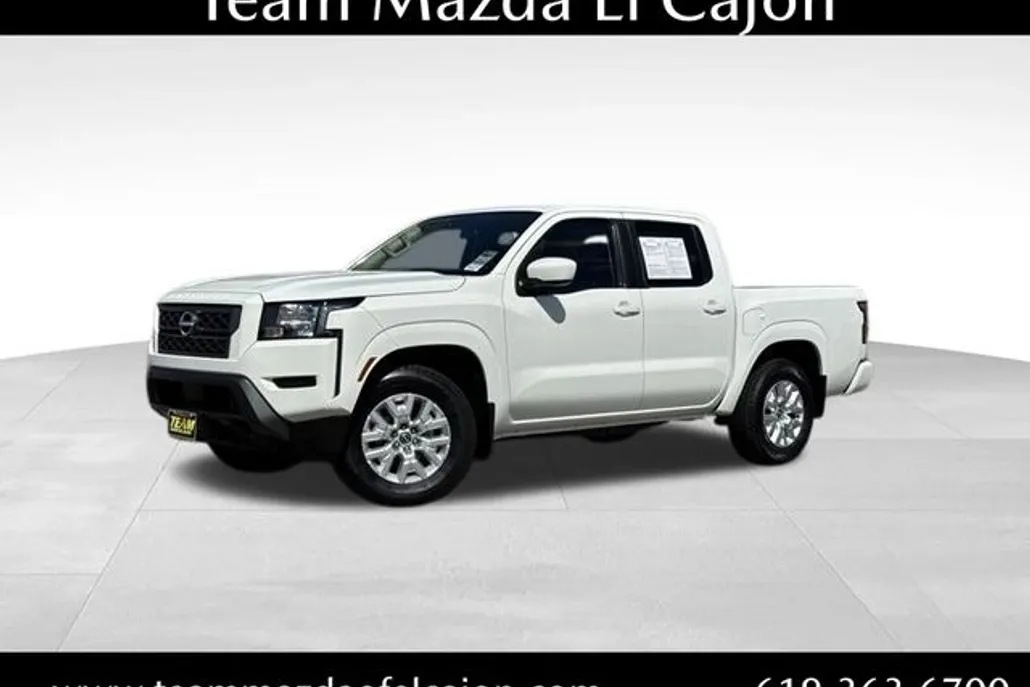 2022 Nissan Frontier SV photo 1