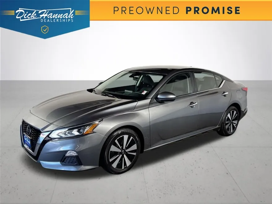 2022 Nissan Altima 2.5 SV photo 1