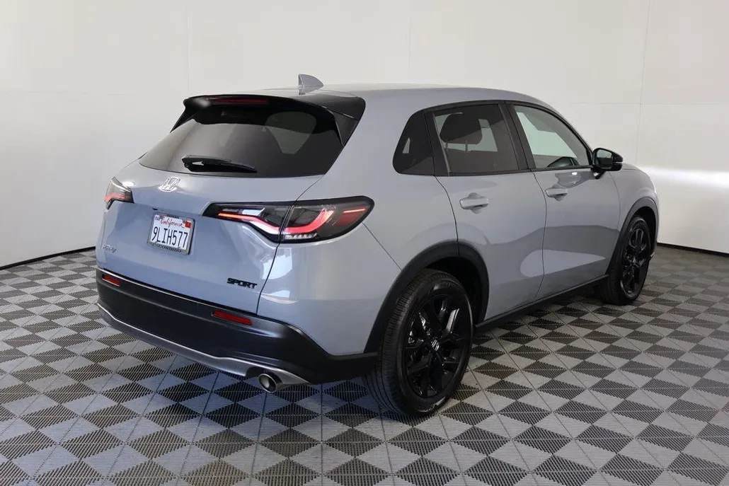 2024 Honda HR-V Sport photo 1