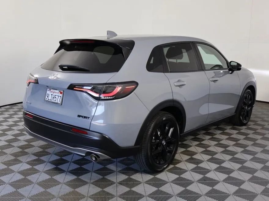 2024 Honda HR-V Sport photo 1