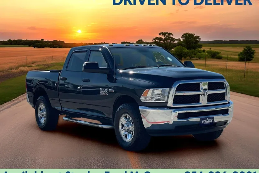 2017 Ram 2500 Tradesman photo 1