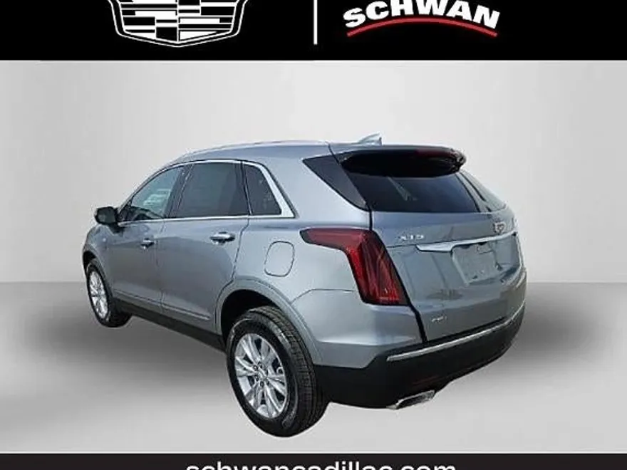 2025 Cadillac XT5 Luxury photo 1