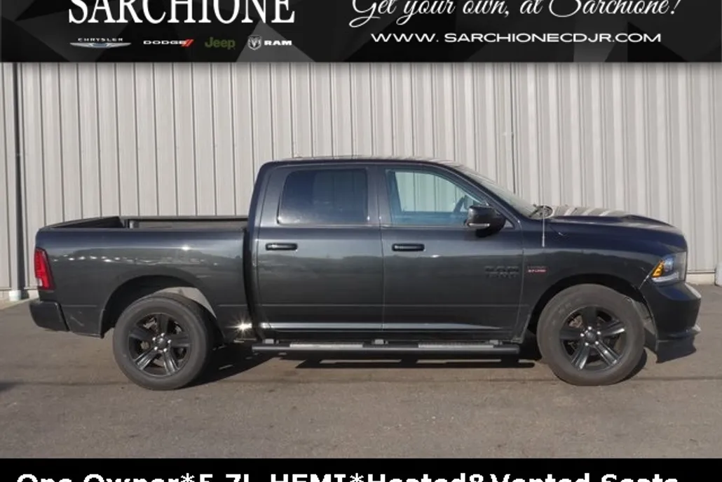 2016 Ram 1500 Sport photo 1