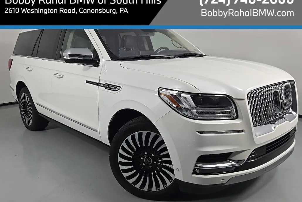 2020 Lincoln Navigator Black Label photo 1