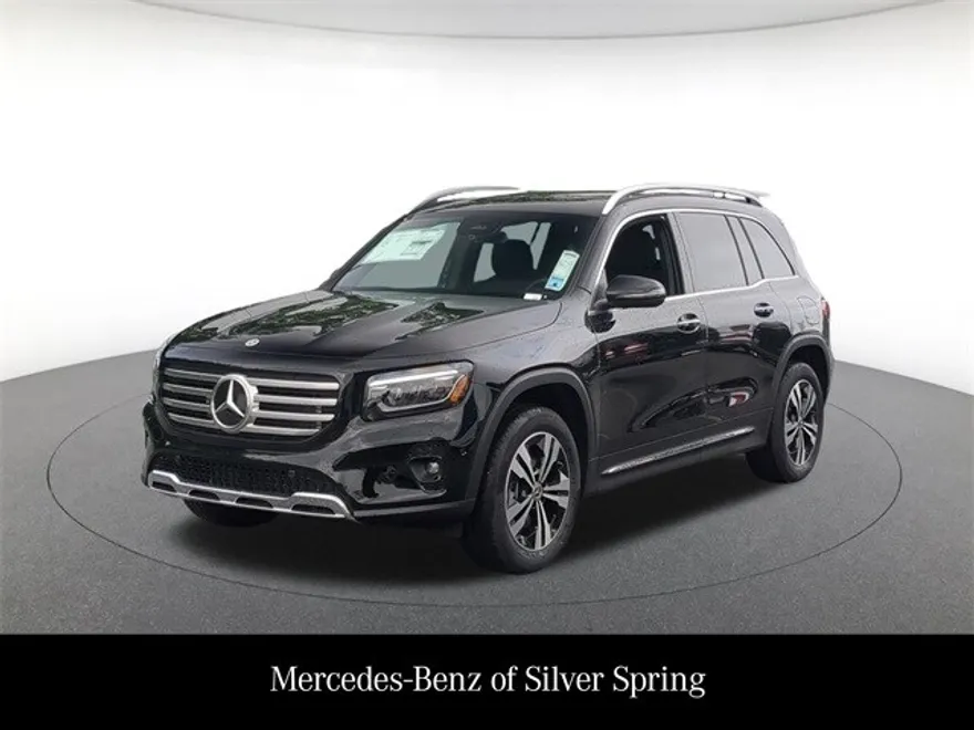 2025 Mercedes Benz GLB 250 4MATIC photo 1