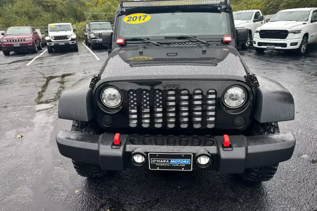2017 Jeep Wrangler Unlimited Willys Wheeler photo 1