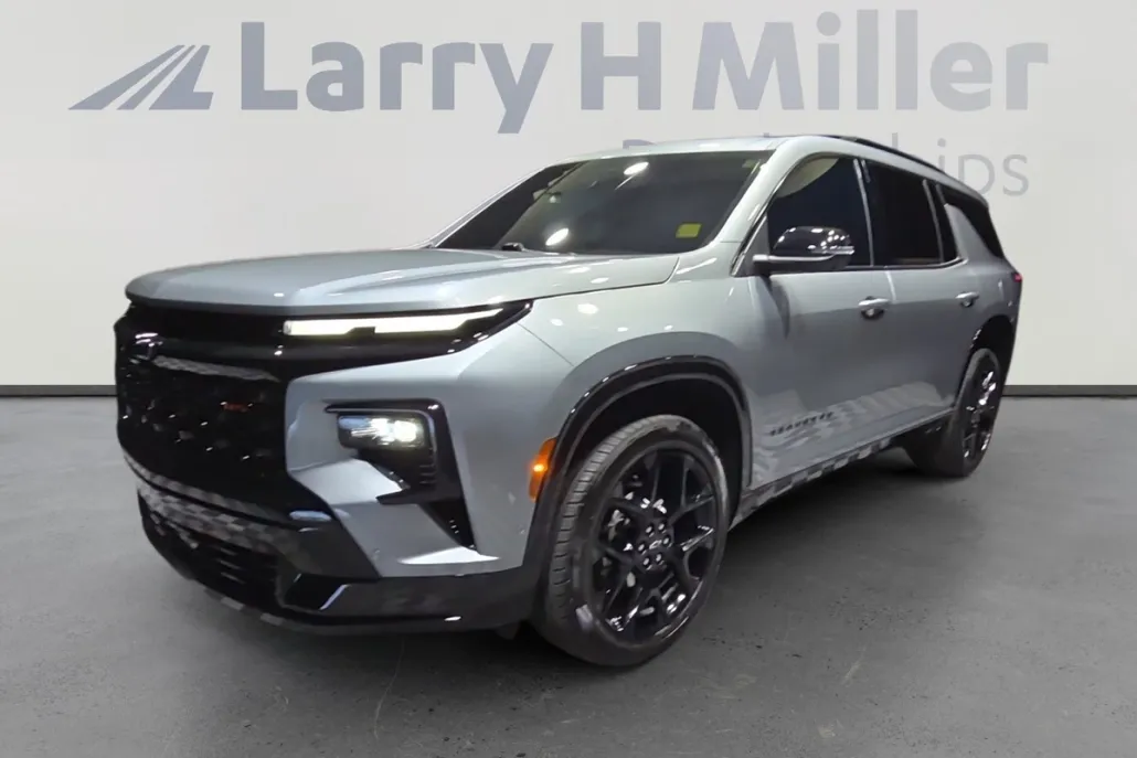 2024 Chevrolet Traverse RS photo 1