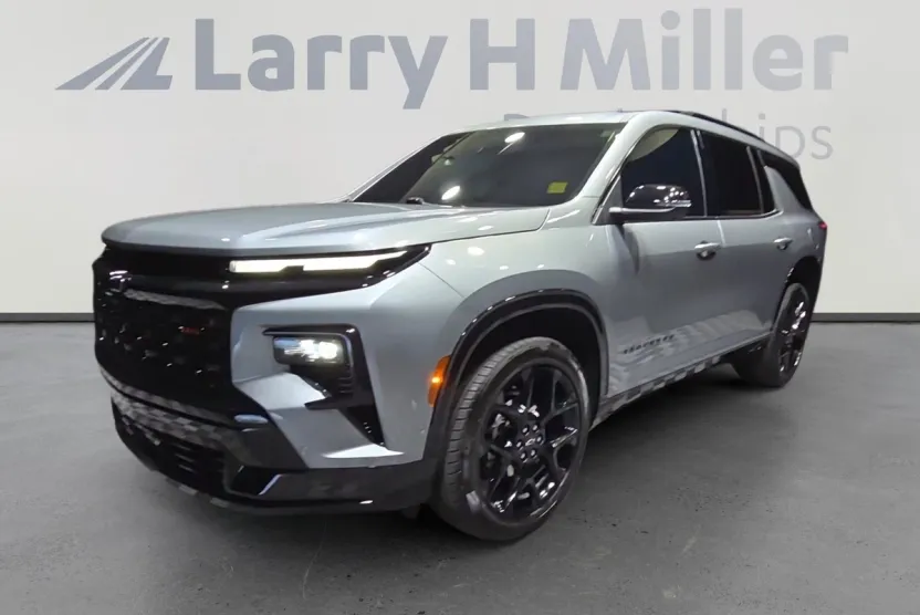 2024 Chevrolet Traverse RS photo 1