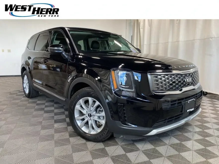 2020 Kia Telluride LX photo 1