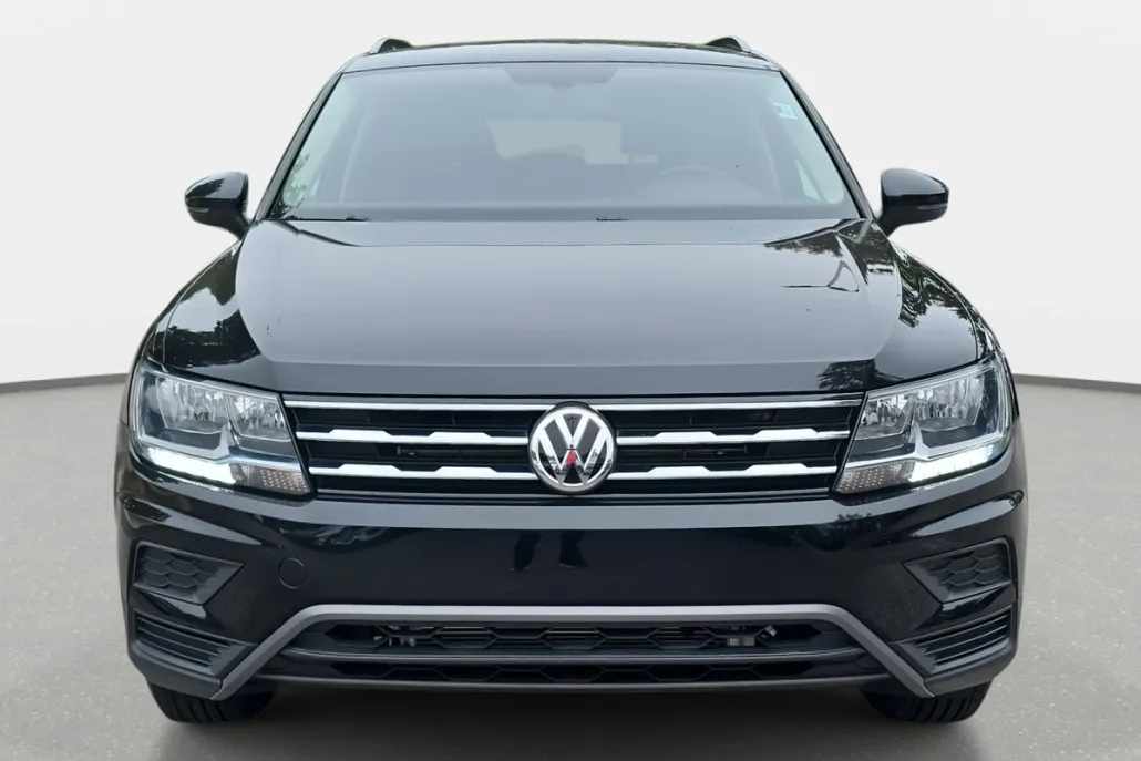 2021 Volkswagen Tiguan SE photo 1