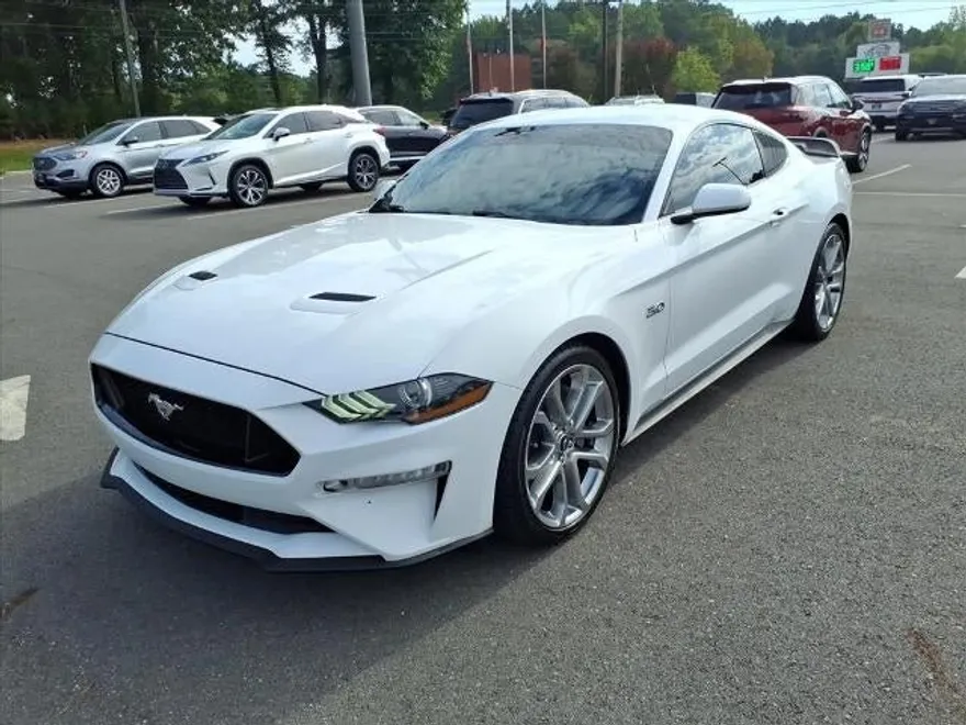 2020 Ford Mustang GT photo 1