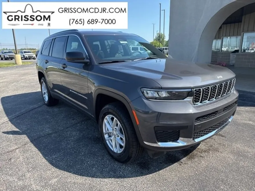 2025 Jeep Grand Cherokee Laredo X photo 1