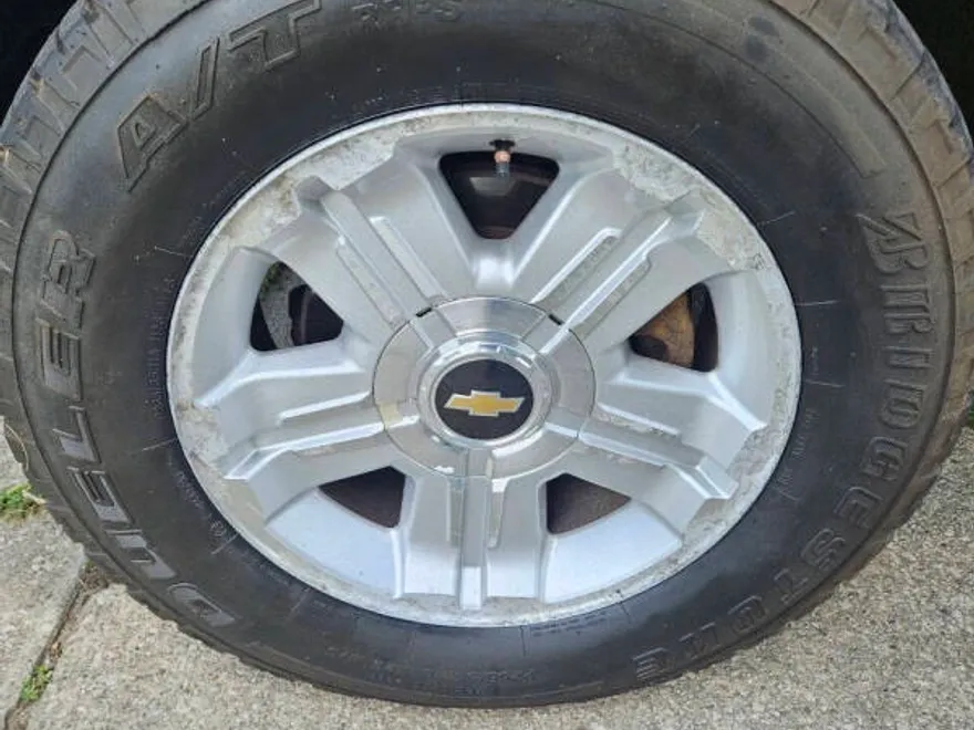 2013 Chevrolet Silverado 1500 LT photo 1