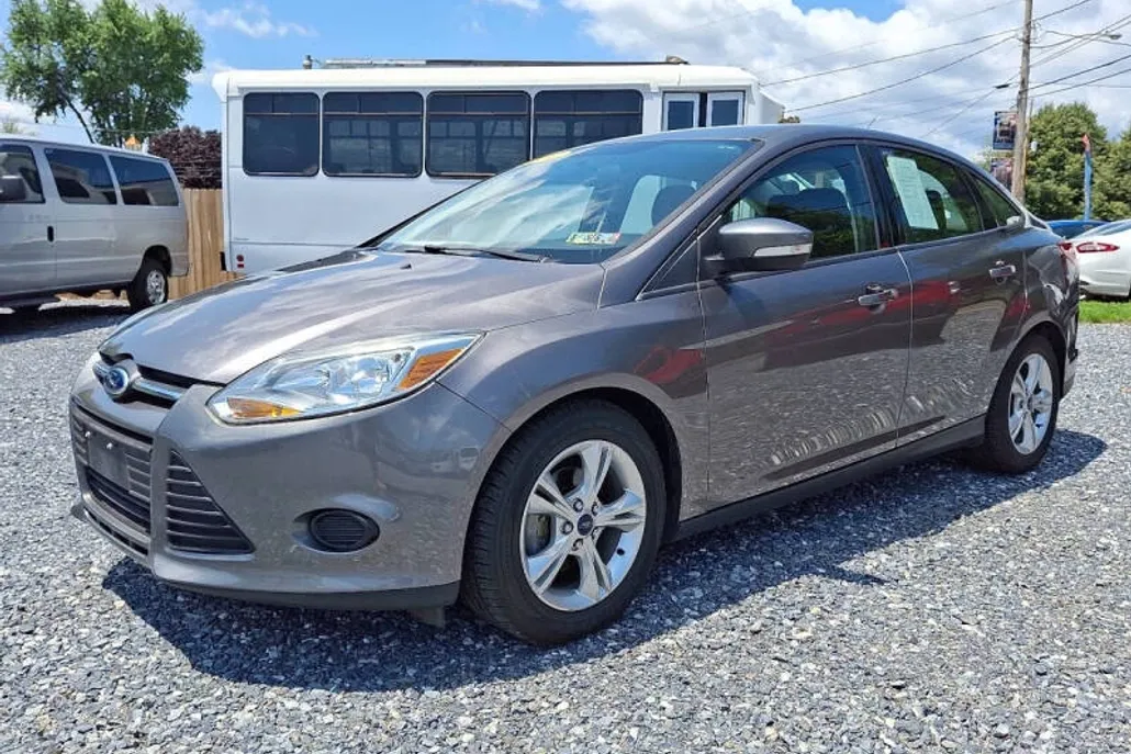 2014 Ford Focus SE photo 1