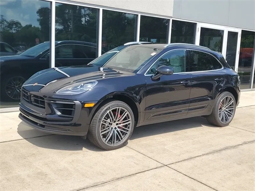 2025 Porsche Macan S photo 1