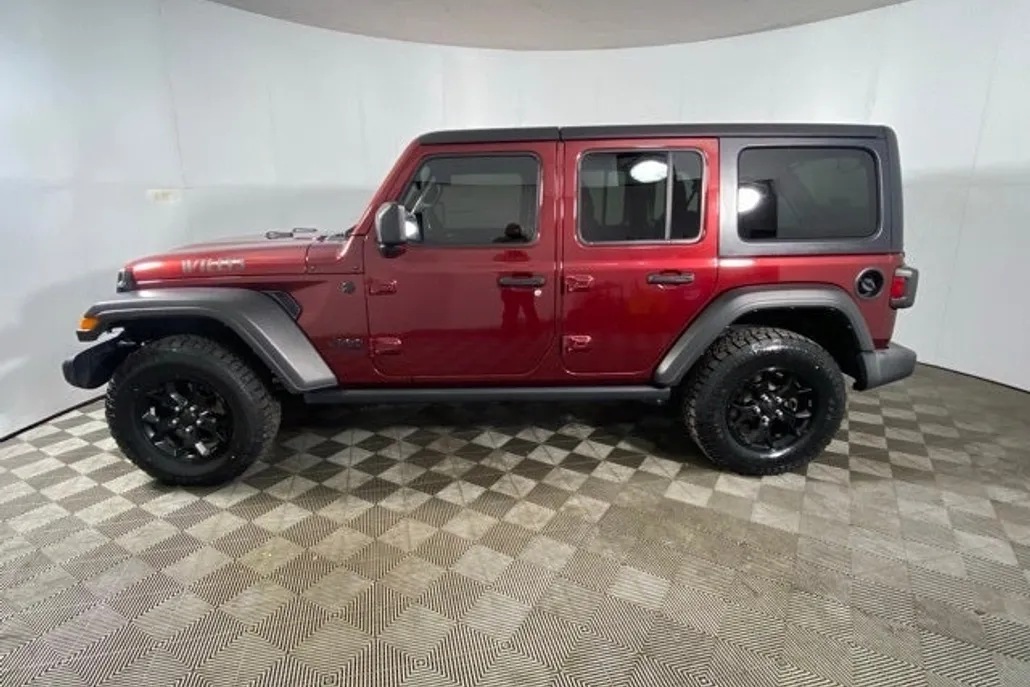 2021 Jeep Wrangler Unlimited Willys photo 1