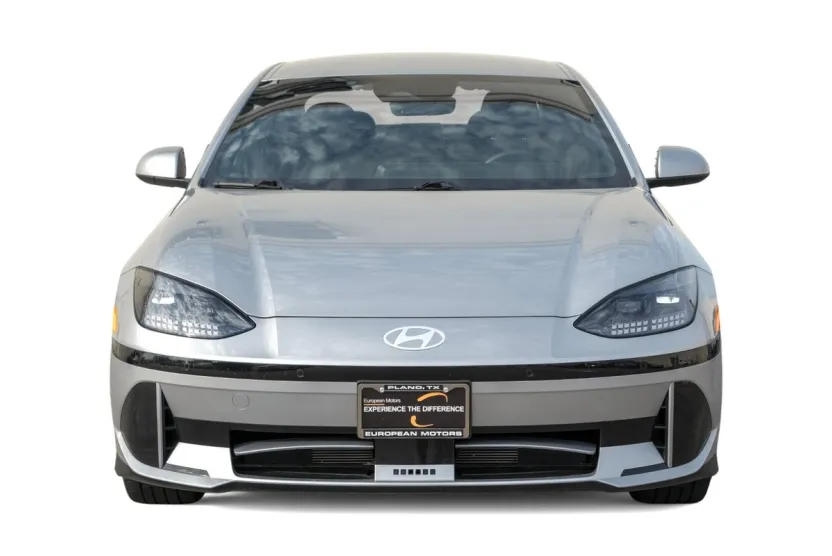 2023 Hyundai Ioniq 6 SEL photo 1