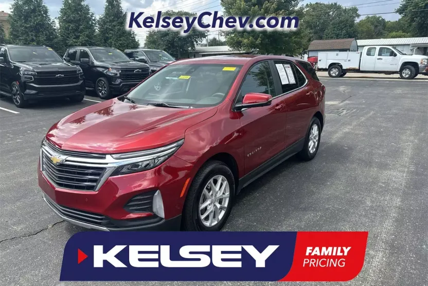 2024 Chevrolet Equinox LT photo 1