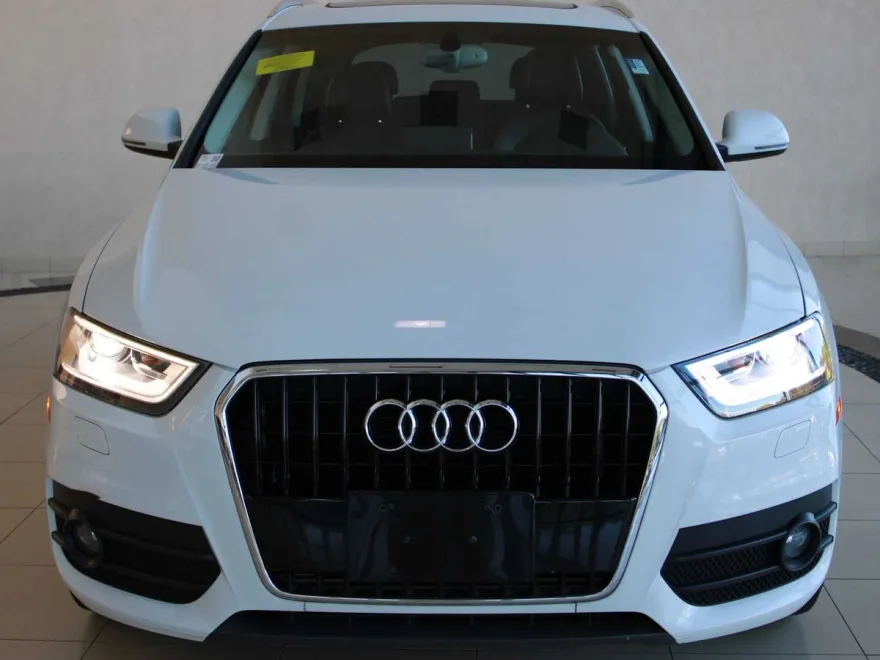 2015 Audi Q3 Premium Plus photo 1
