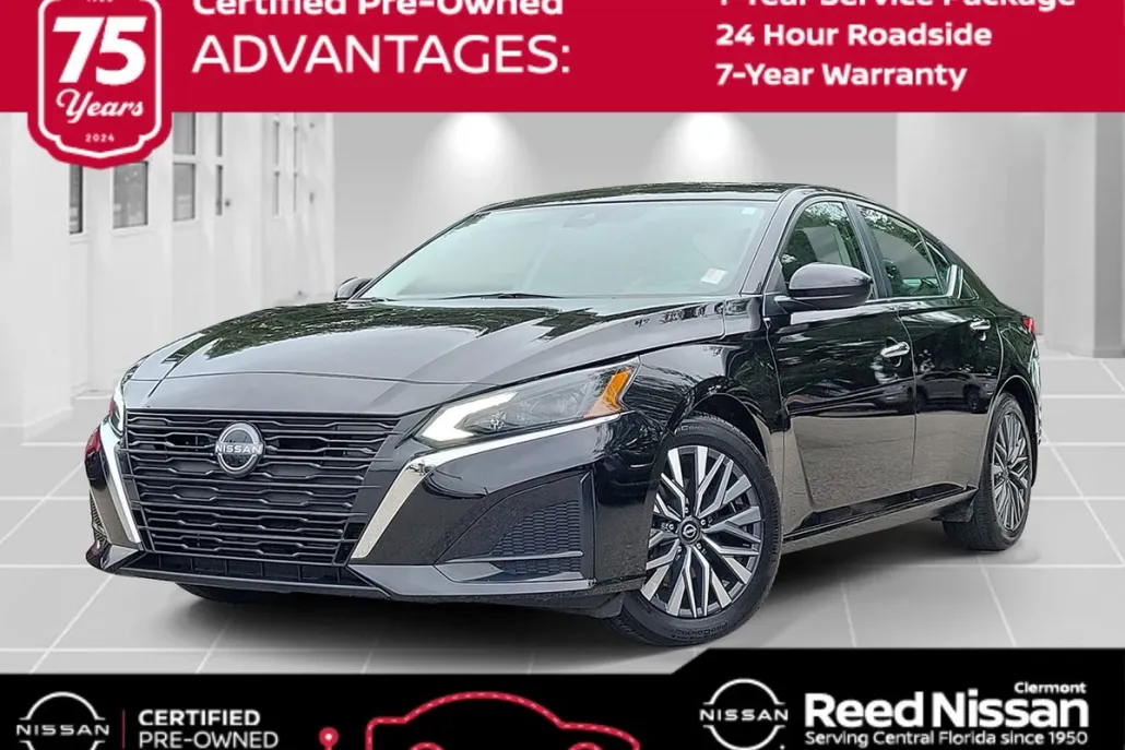 2023 Nissan Altima 2.5 SV photo 1