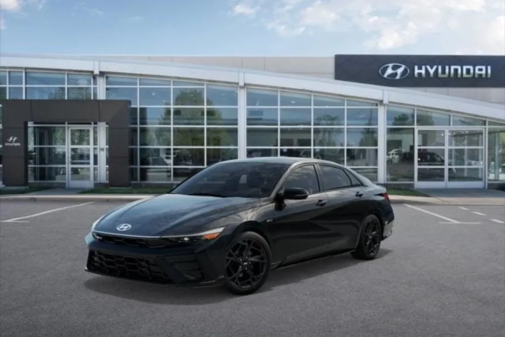 2025 Hyundai Elantra N Line photo 1