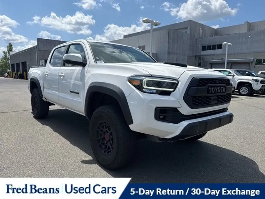 2023 Toyota Tacoma TRD Pro V6 photo 1