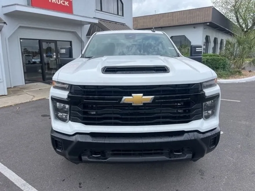 2024 Chevrolet Silverado 2500HD photo 10