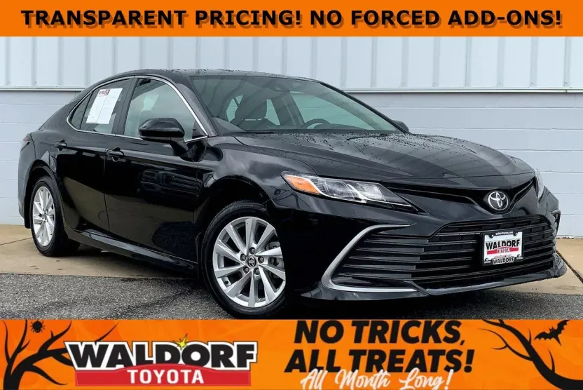 2024 Toyota Camry LE photo 1