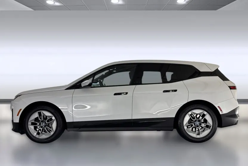 2023 Bmw iX xDrive50i photo 1