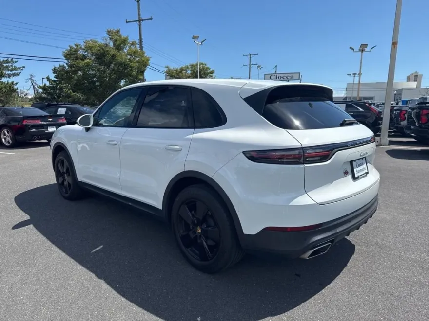 2019 Porsche Cayenne photo 1