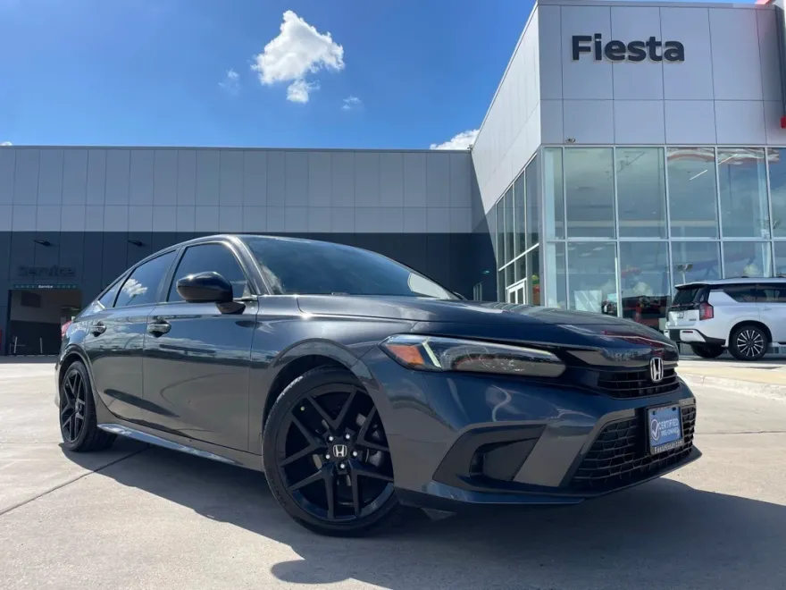 2022 Honda Civic Sport photo 1