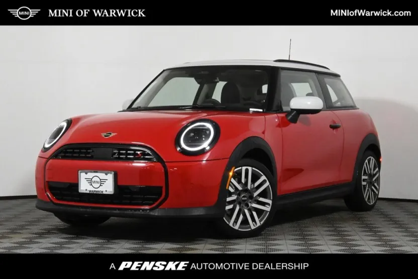 2025 Mini Cooper Hardtop 2 Door Signature photo 1