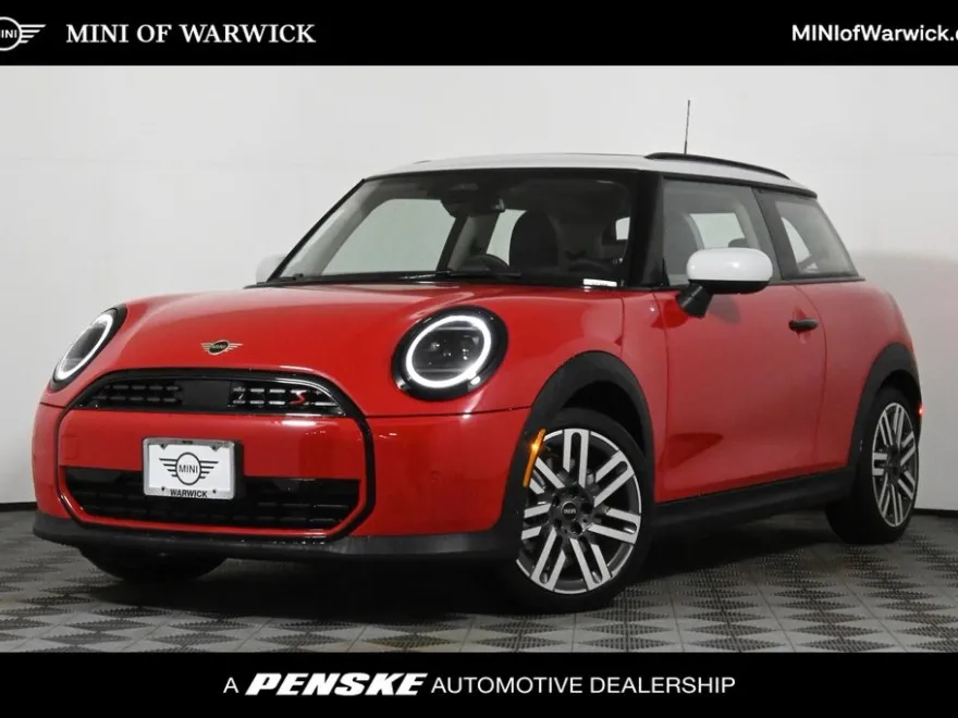 2025 Mini Cooper Hardtop 2 Door Signature photo 1