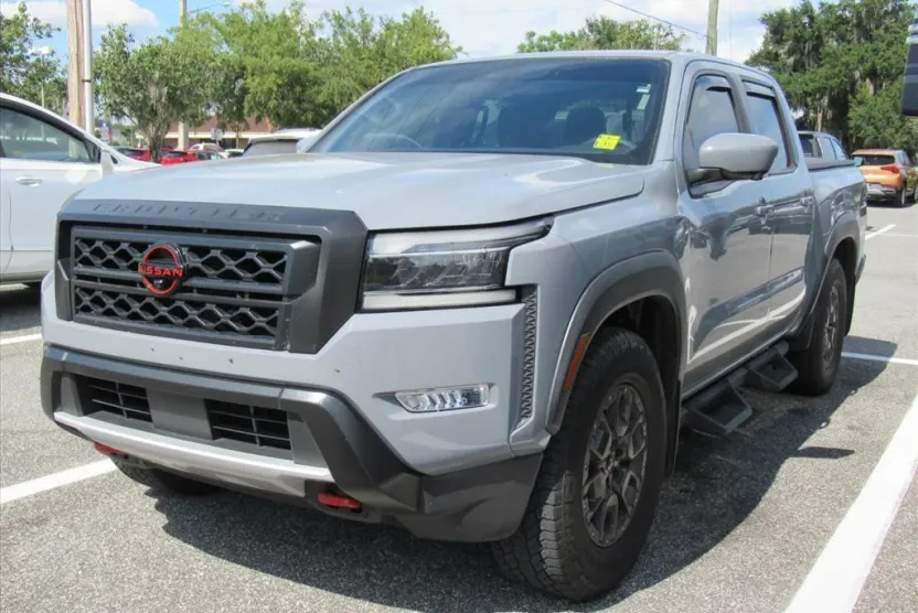 2023 Nissan Frontier PRO-X photo 1