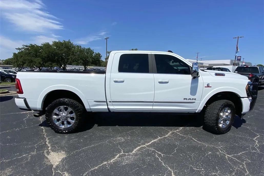 2024 Ram 3500 Limited photo 1