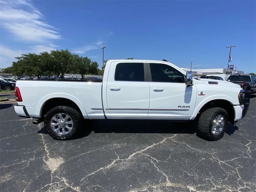 2024 Ram 3500 Limited photo 1