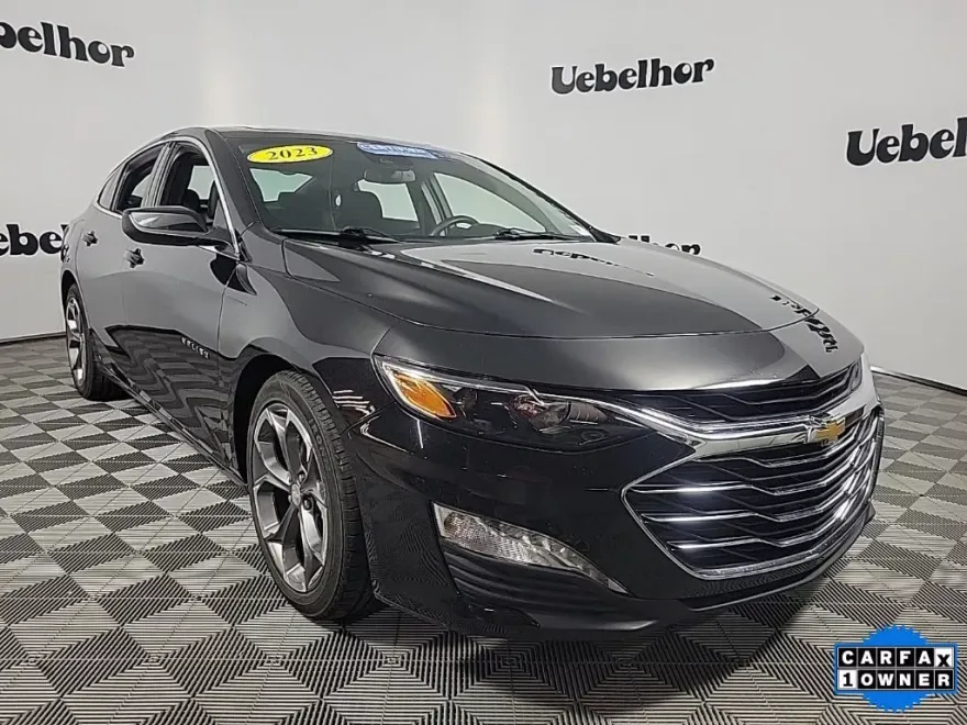 2023 Chevrolet Malibu 1LT photo 1