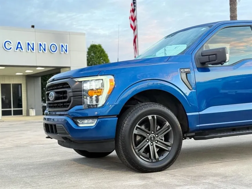 2022 Ford F-150 XLT photo 1