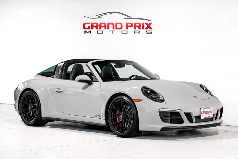 2018 Porsche 911 Targa 4 GTS photo 1