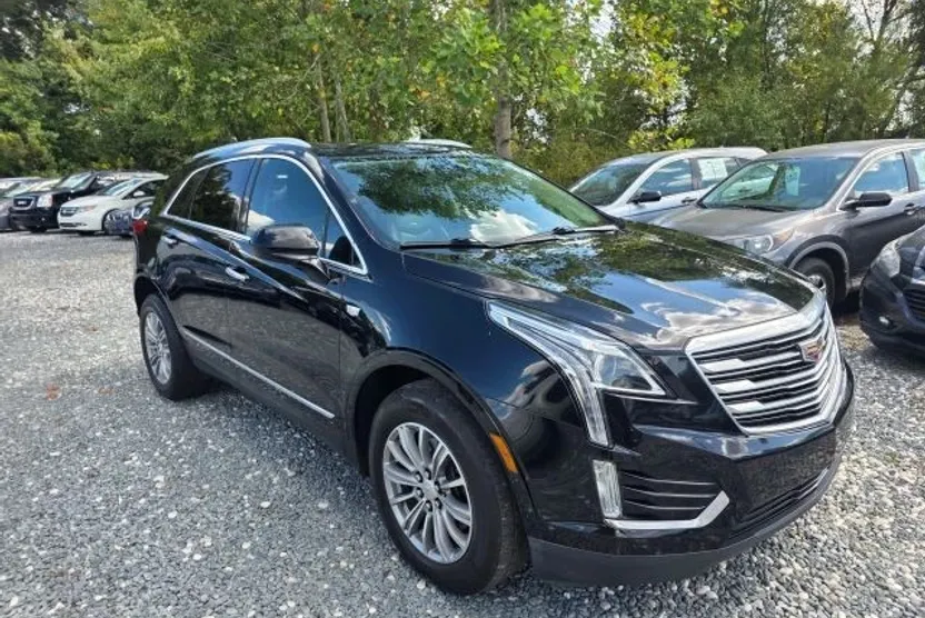 2017 Cadillac XT5 Luxury Sport photo 1