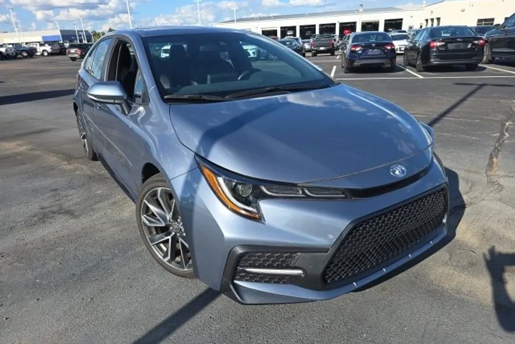 2022 Toyota Corolla XSE photo 1