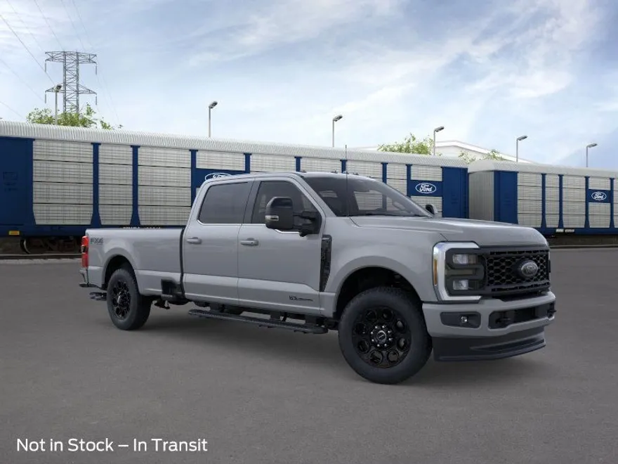 2025 Ford F-350 photo 1