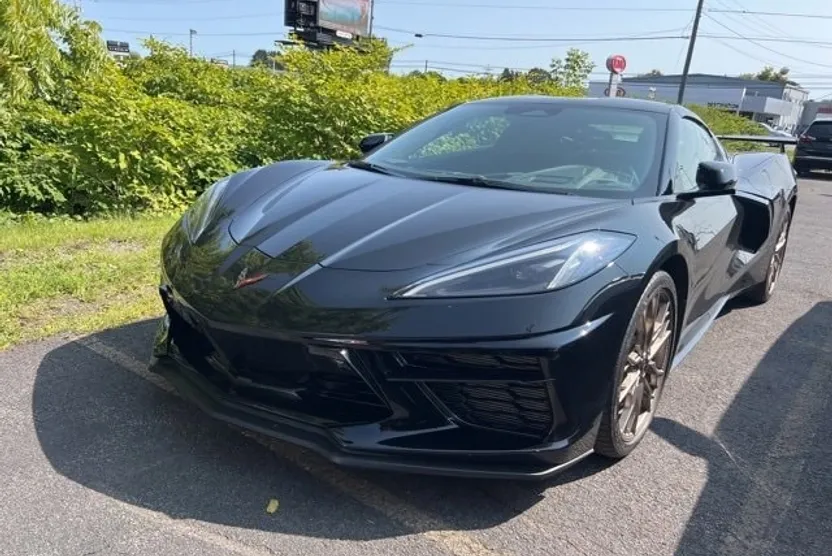 2024 Chevrolet Corvette Stingray 3LT photo 1