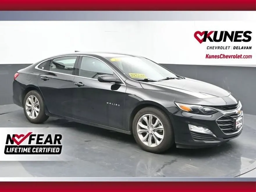 2023 Chevrolet Malibu 1LT photo 1