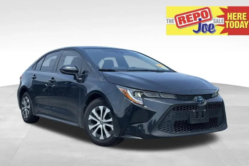 2022 Toyota Corolla Hybrid LE photo 1