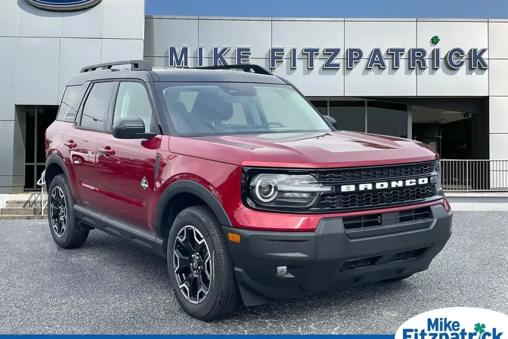 2025 Ford Bronco Sport Outer Banks photo 1