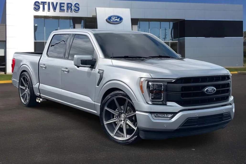 2022 Ford F-150 Lariat photo 1