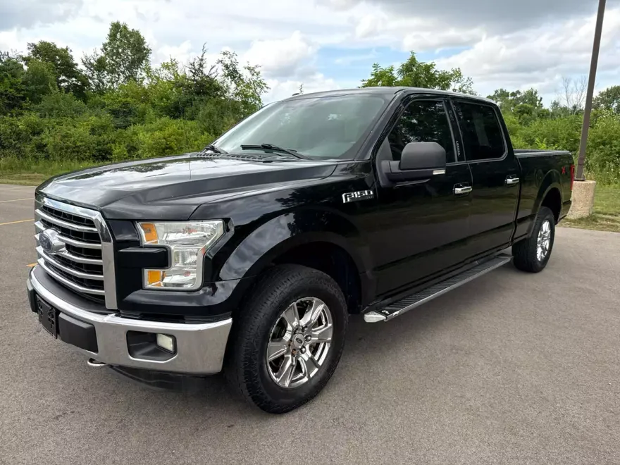 2016 Ford F-150 XLT photo 1