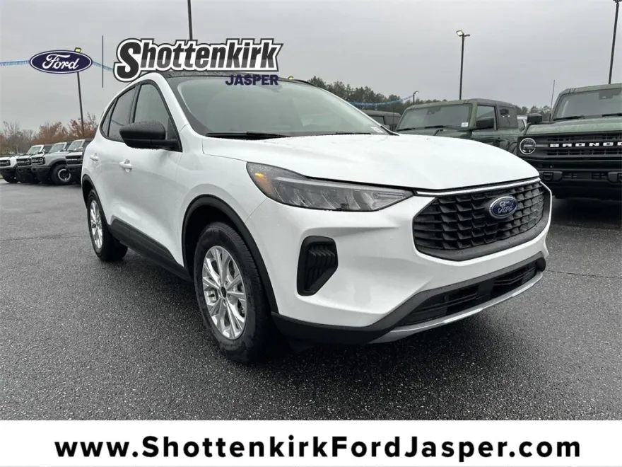 2025 Ford Escape Active photo 1